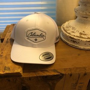 Columbia SnapBack hat